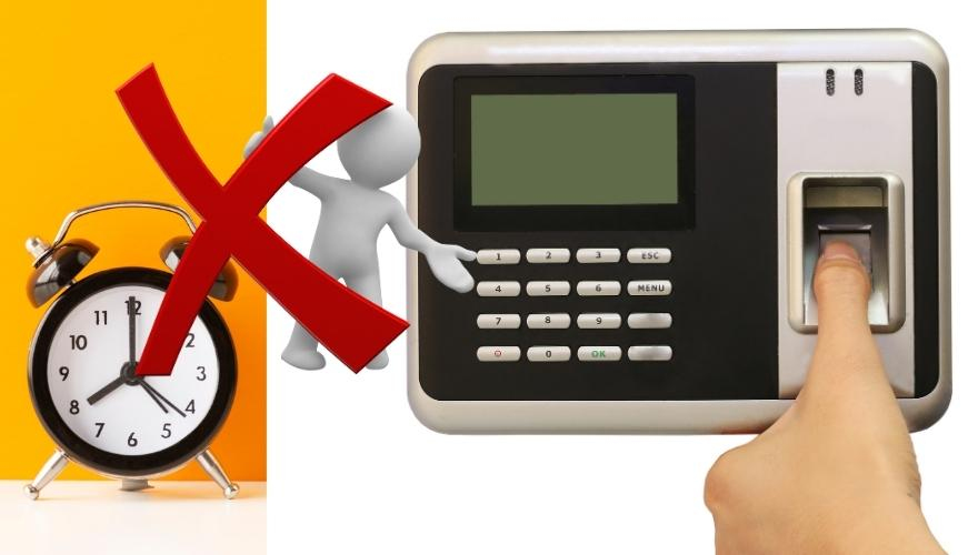 máy chấm công bị sai giờ