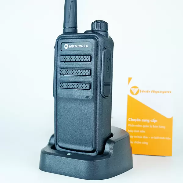 Máy bộ đàm Motorola CP 688