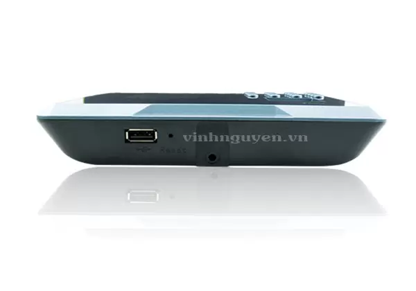 may-cham-cong-khuon-mat-f210