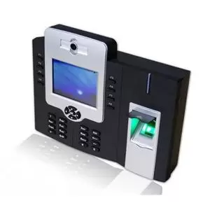 Máy chấm công kiểm soát cửa Gigata TFT800